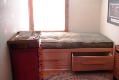 futon frame with drawers
